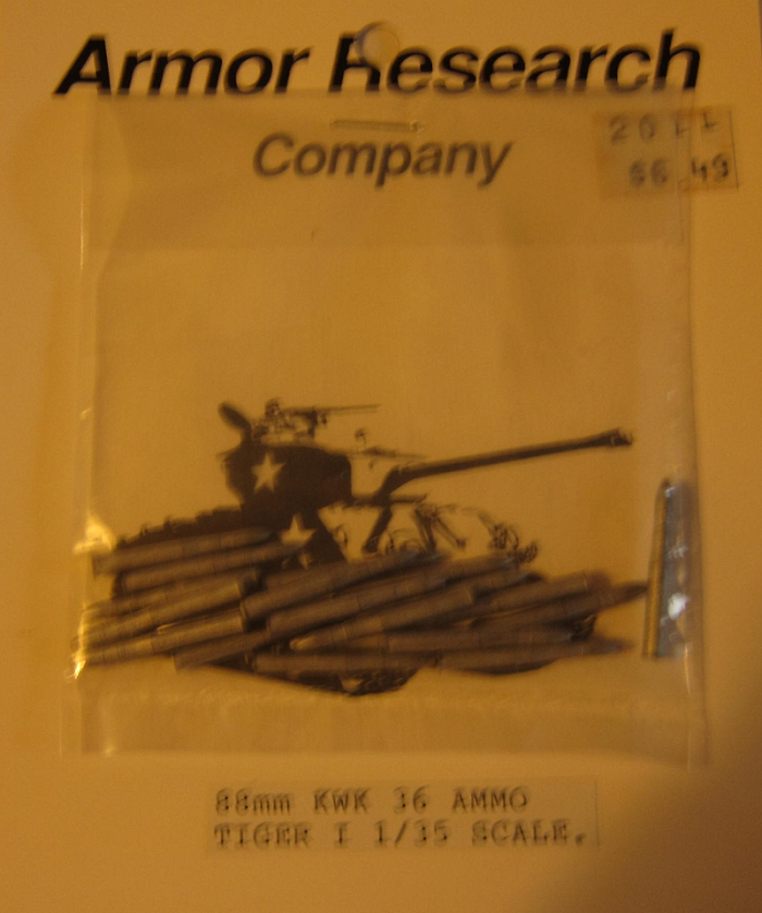AM. LOT 3 In F.G. LOT 1905 B.H Brass Artillery Shell Case