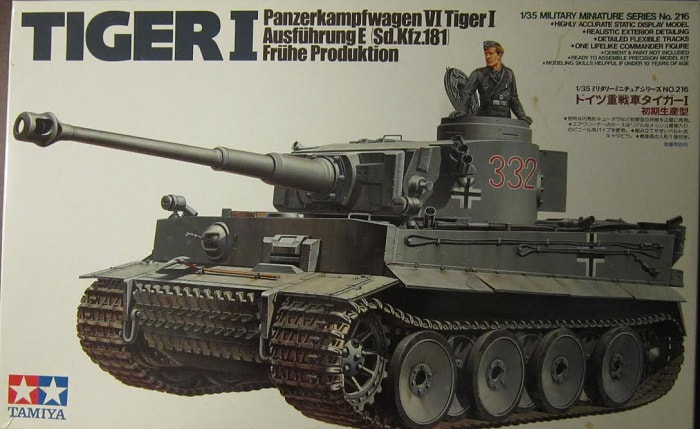 Tank Pz.Kpfw.VI Tiger German battle tank Bronze collectible miniature model 